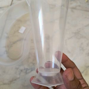 Plastic Measuring Cup