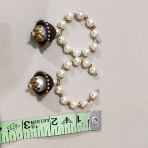 Round Earrings