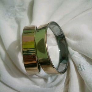 Trendy Glass Bangles