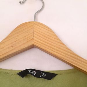 Light Green Casual Top (Women's)