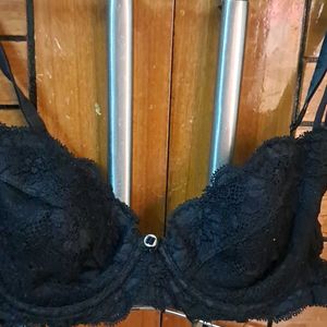 Combo Of Four Imported Fabric Bra N Panty