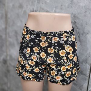 Black Floral Printed Shorts