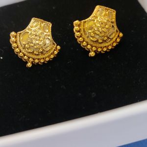 1 Gram Gold Plated Forming Earrings..