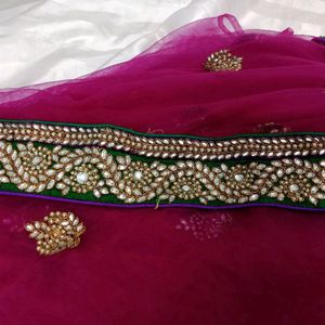 Zadozee Work Saree