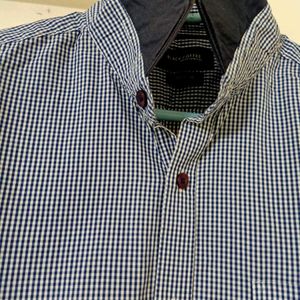 Mens Contrast Collor Checks Shirt Size 41