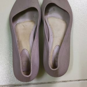 BEAUTIFUL ENGLISH COLOUR MAUVE RAIN SHOES