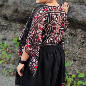 Embroidered Half Kaftani