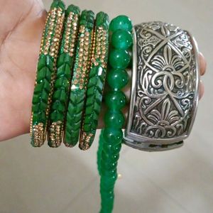 Combo Of Neckpiece/Bangle(4) /Antique Bangle