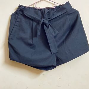 H&M Black Shorts With Front Tie& Stretchable Back