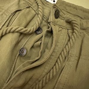 Olive Zara Cargo