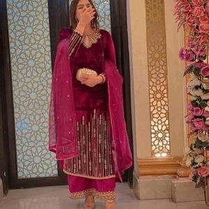 New Standard Pakistani Full Embroidery Work Dress