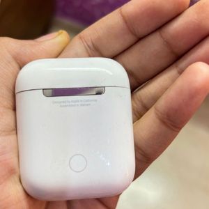 Original Airpods (1st gen)