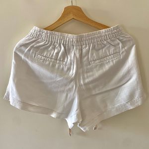 Gap White Shorts