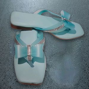 BRAND NEW DAZZLING SKY BLUE PARTY WEAR SANDAL