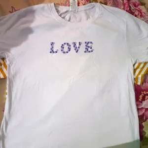 NEW 2 Tshirt For Women