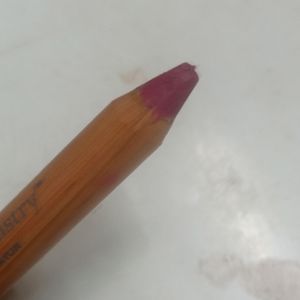 Color Chemistry Lip Crayon 🖍️