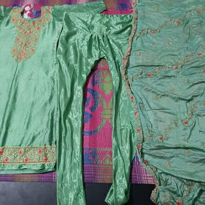 Salwar Suit