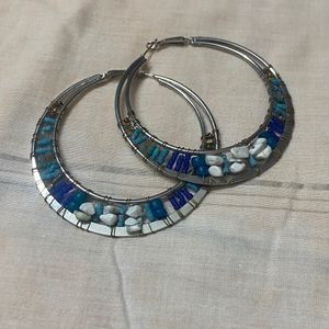 Hoop Earrings With A Twist