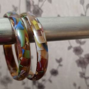 Seep (Plastic)  Bangles