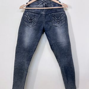 Mid Waist Jeans