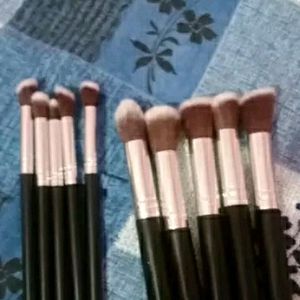 Makeup Brushes