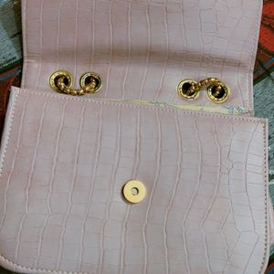 Lavender Sling Bag With Golden Chain