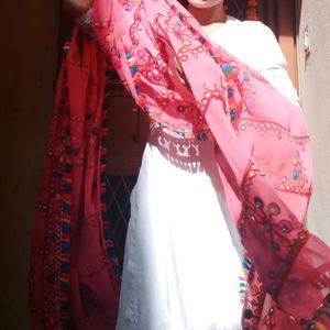 Fulkari dupatta