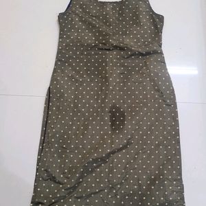 Kurti With Leggins and Dupatta At 157 Only