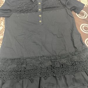 black frill top