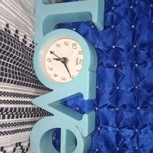 Clock ⌚ 💕 Love