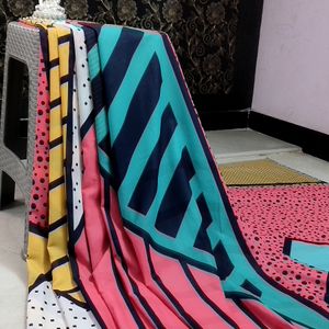 ❤💛💙Contemporary Printed Buttery Soft Saree