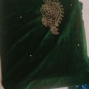 dark green velvet stole and blue stol