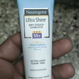 DRY-TOUCH SUNBLOCK SPF 50+