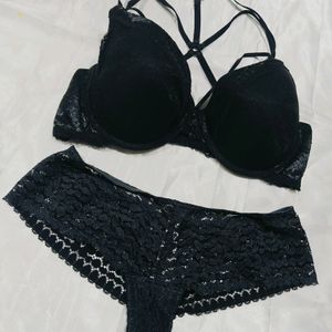 Imported 💖 Sparkling Bra Thong Penty Set