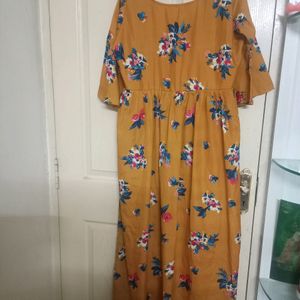 Maxi Dress With 3/4 th Bell Sleeves