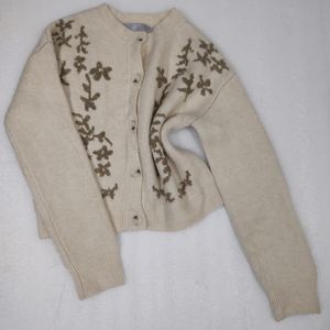 8 Seconds Vintage 60's CreamFloralBeadedCardigan