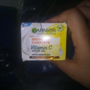 GARNIER VITAMIN C SERUM GEL   And ALPS GOODNESS