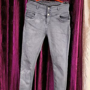 Women's Jeans