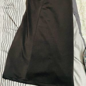 Black color skirt