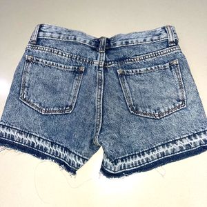 Zara Denim Booty Shorts