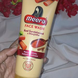 Sandalwood Facewash 200grams.