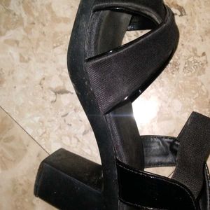 Black Colour Sandle With Heels .