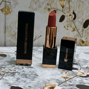 manish malhotra lipstick