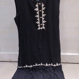 Black A Line Sleeveless Kurti