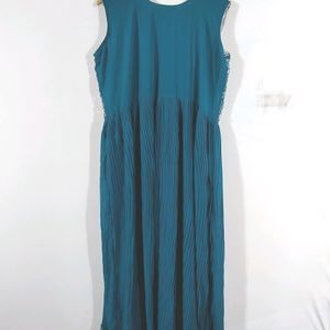 Sea Green Bead Embroidered Gown (Women's)