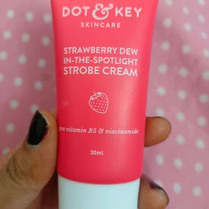 Dot & Key Strobe Cream