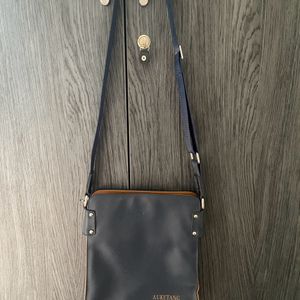 Unisex Crossbody Bag