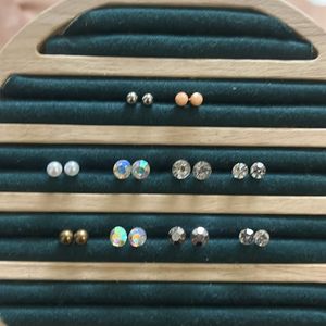 Pack Of 10 Small Studs