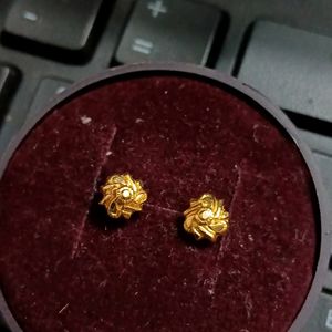 Gold Stud / Nosepin 7