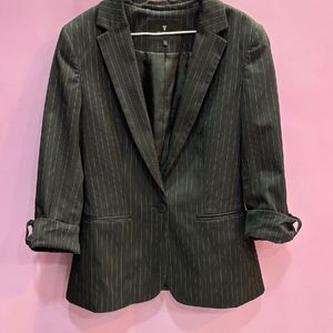 VAN HEUSEN STRIPED BLAZER- MEDIUM